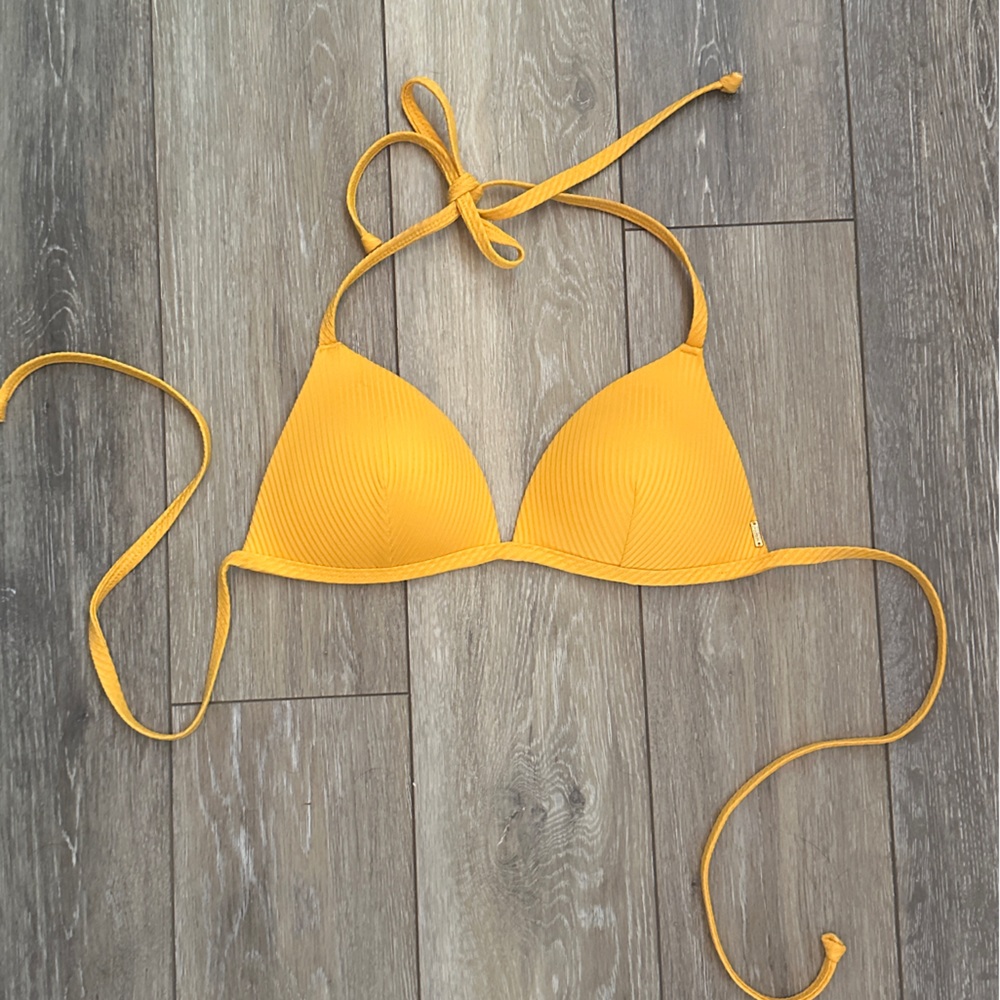 VS PINK Triangle Bikini Top